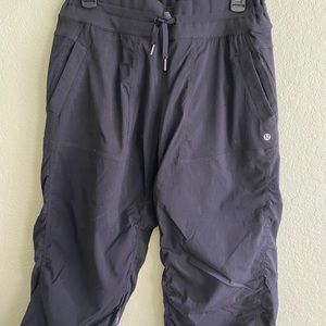 Lululemon Dance Studio II capris size 10